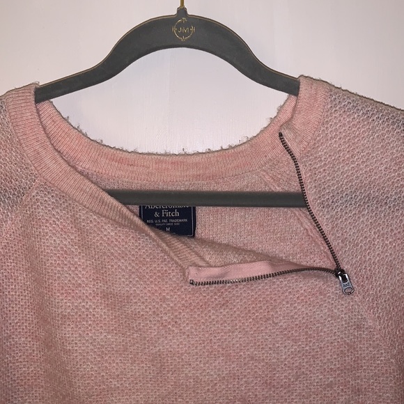 Abercrombie Zipper Sweater* - Picture 2 of 6